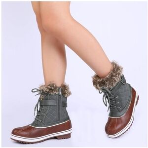 Women's Fur-Lined Gray and Brown Winter Boots